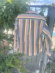 Men’s Button Down. Mid Weight All Cotton. Medium. Classic. Colorful Striped M