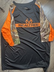 Real Tree Edge 100% Polyester Camouflage Short Sleeve Orange And Camo Sz Large