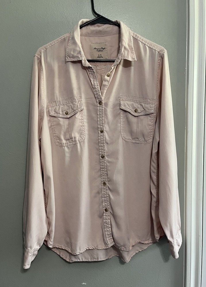 American Eagle Outfitters Pink Solid Twill Lyocell Button-Up Pockets XL