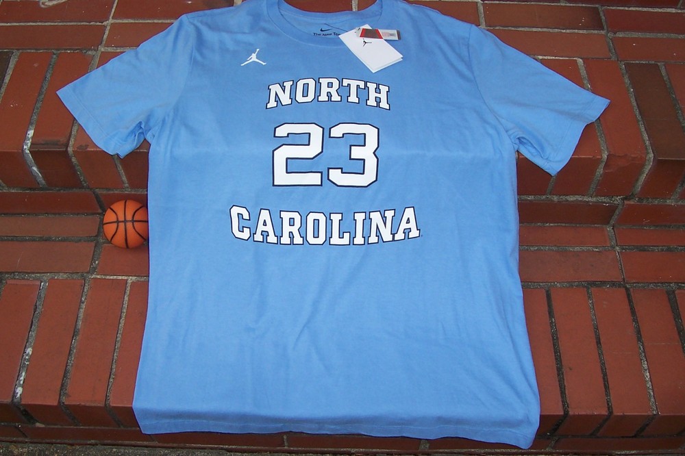Nike Air Jordan UNC NORTH CAROLINA 23 Jumpman Blue White Men’s T-Shirt L/Large