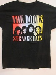 THE DOORS OFFICIAL MERCH 2022 STRANGE DAYS BAND CONCERT MUSIC SHIRT LARGE