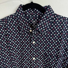 Amazon Essentials Men’s Button Up Shirt Size Medium Blue Floral Print NEW