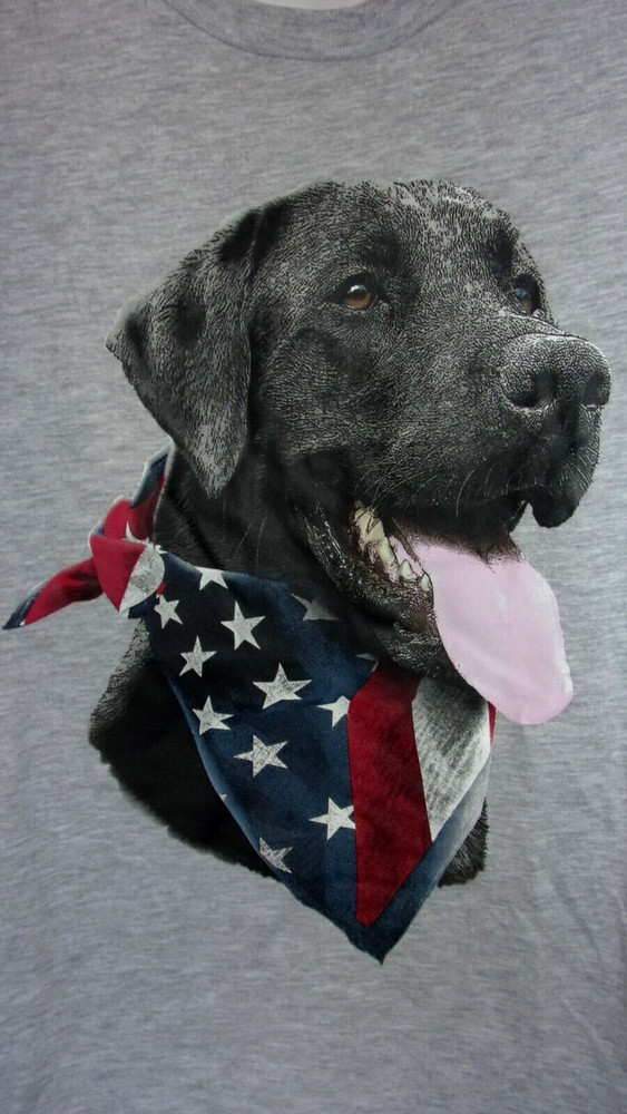 NWT – Unisex Patriotic ” Black Lab with American Flag Bandana ” T-Shirt, Medium