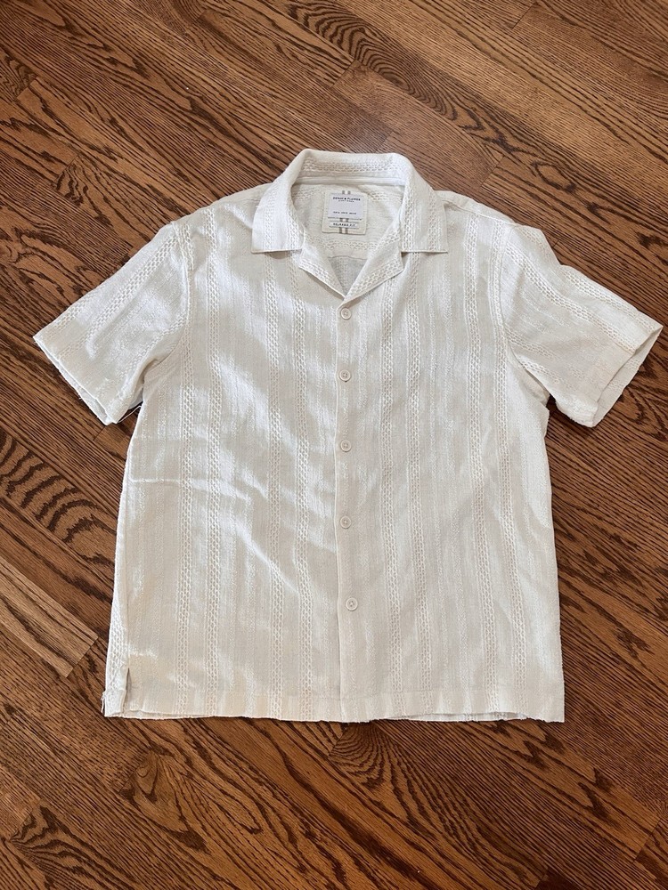 Mens M Cotton Poly Collared Button Down Cream Colored Woven Shirt Denim & Flower
