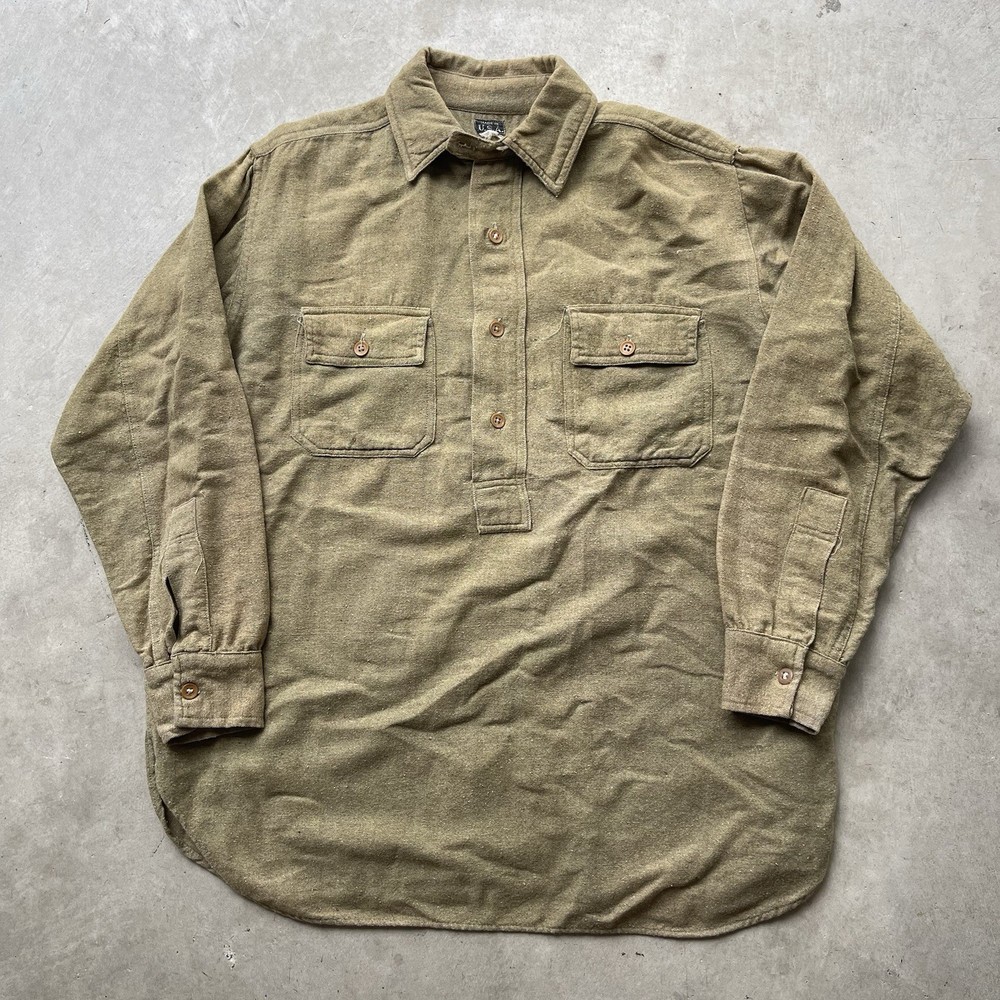 1920s U.S. Army Wool Chin Strap Pullover Shirt Salt & Pepper Side Gusset Size L