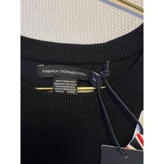 French Connection brand solid navy blue men’s t-shirt crew neck design SIZE Med