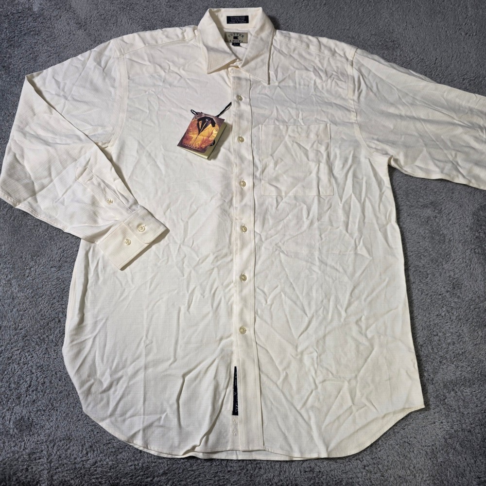 Cutter & Buck Mens Medium Button Down Shirt Cream Textured Viscose Cotton 2969