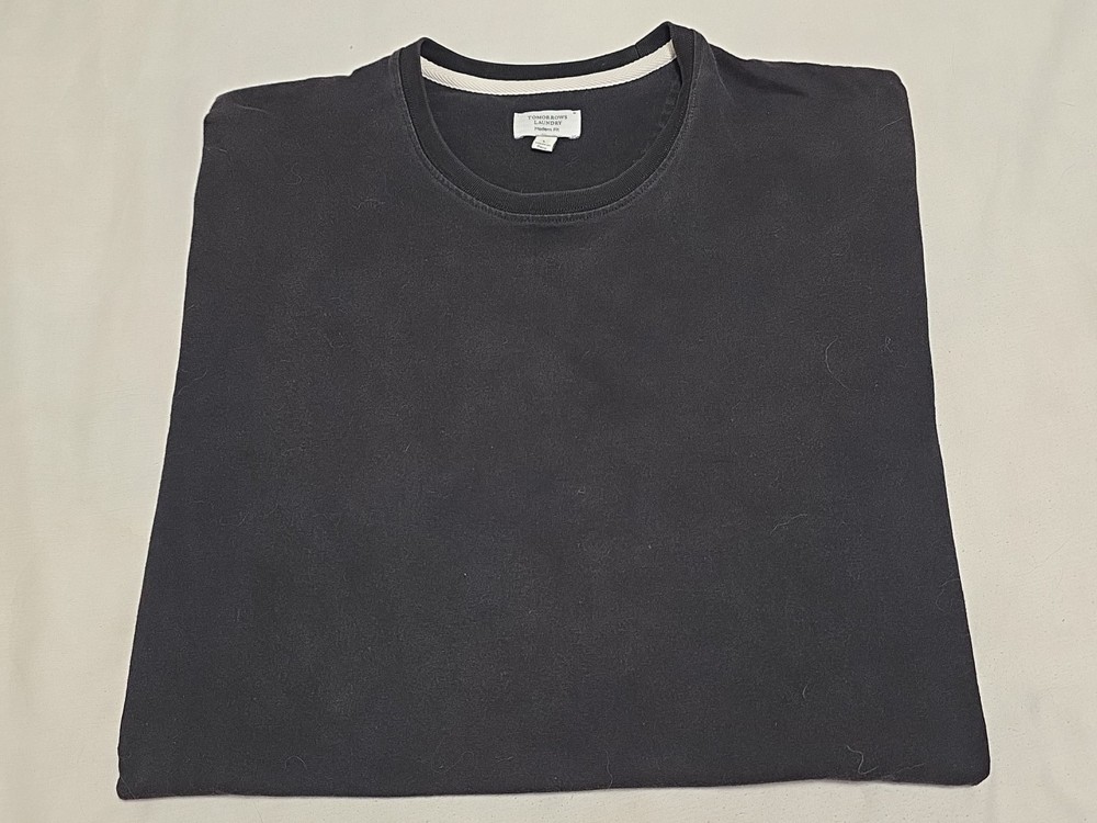 Tomorrow’s Laundry Basic Minimalist Modern Fit Black Short Sleeve TShirt Large