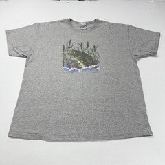Sonoma Mens T-Shirt 2XL Gray Bass Nature Scene Graphic Fishing Sports Outdoor