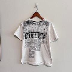 Vintage Hurley Y2K Surf Skater Grunge White Gothic T Shirt Mens Size Small