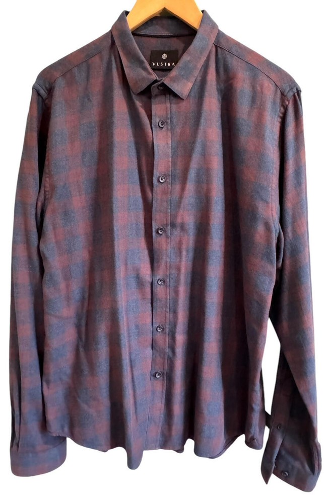 Vustra Blue & Maroon Plaid Button Down Shirt Men’s Size XL Excellent Condition