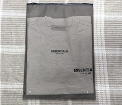 Fear of God Essentials Tee Light Oatmeal Men’s S Oversized T-Shirt NWT SS22
