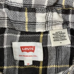 Levi’s Button Up Shirt Men’s Medium Black Gray Yellow Plaid Casual Cotton