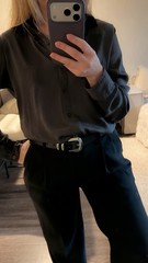 Calvin Klein Elegant Button-Down Shirt – Size S – Timeless & Chic