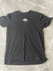 Recycled Threads Medium Sized Men’s Tee Trippy Mushroom Skeleton T-Shirt Black