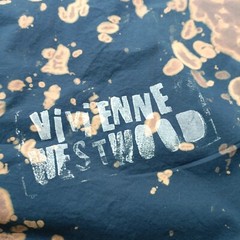 VIVIENNE WESTWOOD SHIRT Size L – CUSTOMISED Hand PRINTED by Paul McNeil STUNNING