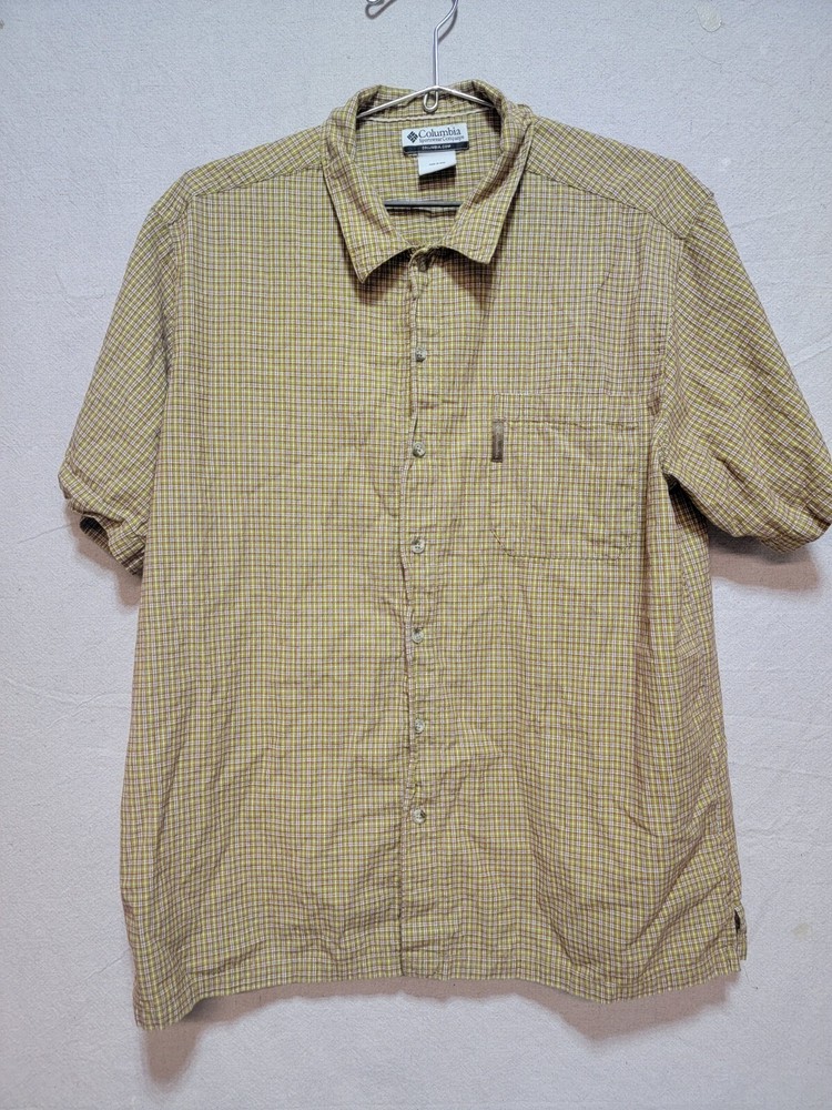 Columbia Men’s Short Sleeve Button Down Shirt. Size XXL. RN#69724