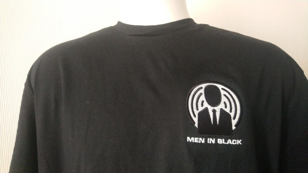 ALIEN UFO AREA 51 MEN IN BLACK T-SHIRT