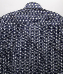 Bertigo Shirt Men Small Blue Button Down Floral Performance Collared Floral NEW