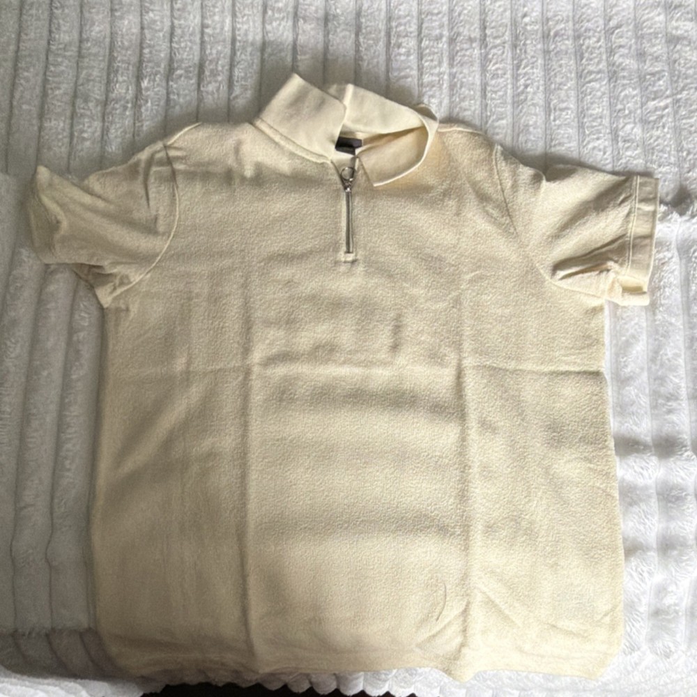 H&M Regular Fit Collared Short Sleeve Zipper Button-Up Shirt Beige Men’s Size L