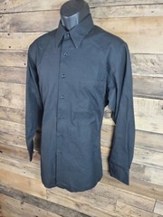 Van Heusen Button Up Large 16 32/33 Black Fitted Sateen Chest 44″ Length 29.5″