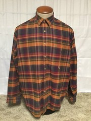 Tommy Hilfiger Men’s Button Front Casual Plaid Large Chest Pocket J241