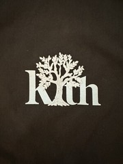 Kith Hanukkah Olive Tree Long Sleeve Tee – Black (Size: Large)