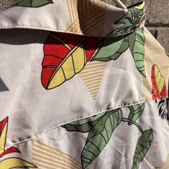 Good Vibes Tropical Leaf Button Down Shirt Mens Small Stretch Casual