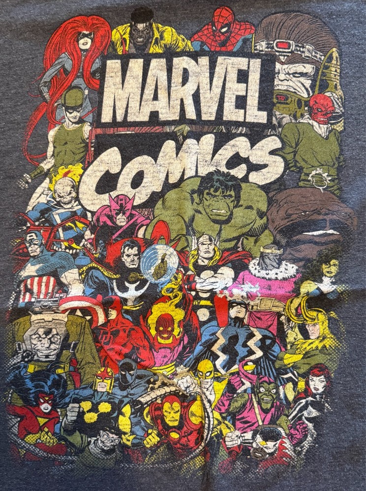 Marvel Comics All Characters Print Superheroes graphic print T-Shirt Men’s XL bl