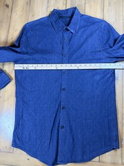 Perry Ellis Men’s Medium Button Down Shirt Blue Denim Micro Dot Long Sleeve