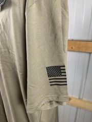 Under Armour Men’s Sharp Tan/Black Freedom Flag T Shirt XXL 2XL NEW W TAGS