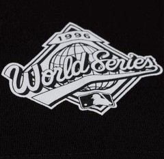 Medium | Jay-Z Reasonable Doubt Mitchell & Ness New York Yankees T-Shirt JAŸ-Z30