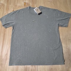 Nike Sportswear Loose Fit T-Shirt Mens Sz L Gray Acid Wash HJ0552-320