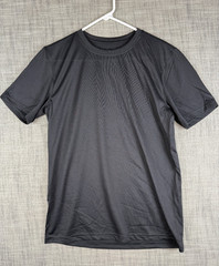 Size S – Nike The Nike Tee Dri-Fit Basic T-Shirt Solid Black New Without Tags
