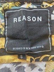 Reason Brand Small Button Up Short Sleeve Art Deco Design Animal Print Men’s
