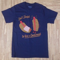 Don’t Forget To Use A Condiment Shirt ~ Men’s Small / Medium ~ Blue Hot Dogs