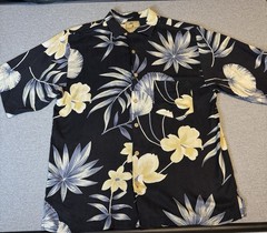 Jamaica Jaxx silk shirt men’s Medium Black,yellow Hawaiian Aloha Camp Caribbean