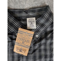Rivalry Threads Men’s Plaid Button Down Shirt M Iowa Hawkeyes Logo Classic Fit