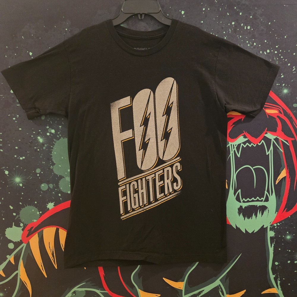 FOO FIGHTERS Lightning Slanted Logo Concert Tour Shirt Size M Dave Grohl