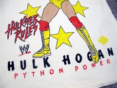 WWE Hulk Hogan Hulkster Rules Python Power cream t-shirt sz S wwf hulkamania vtg