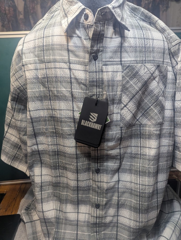 Blackhawk Gray And White Checked Extra Large Men’s Shirt New