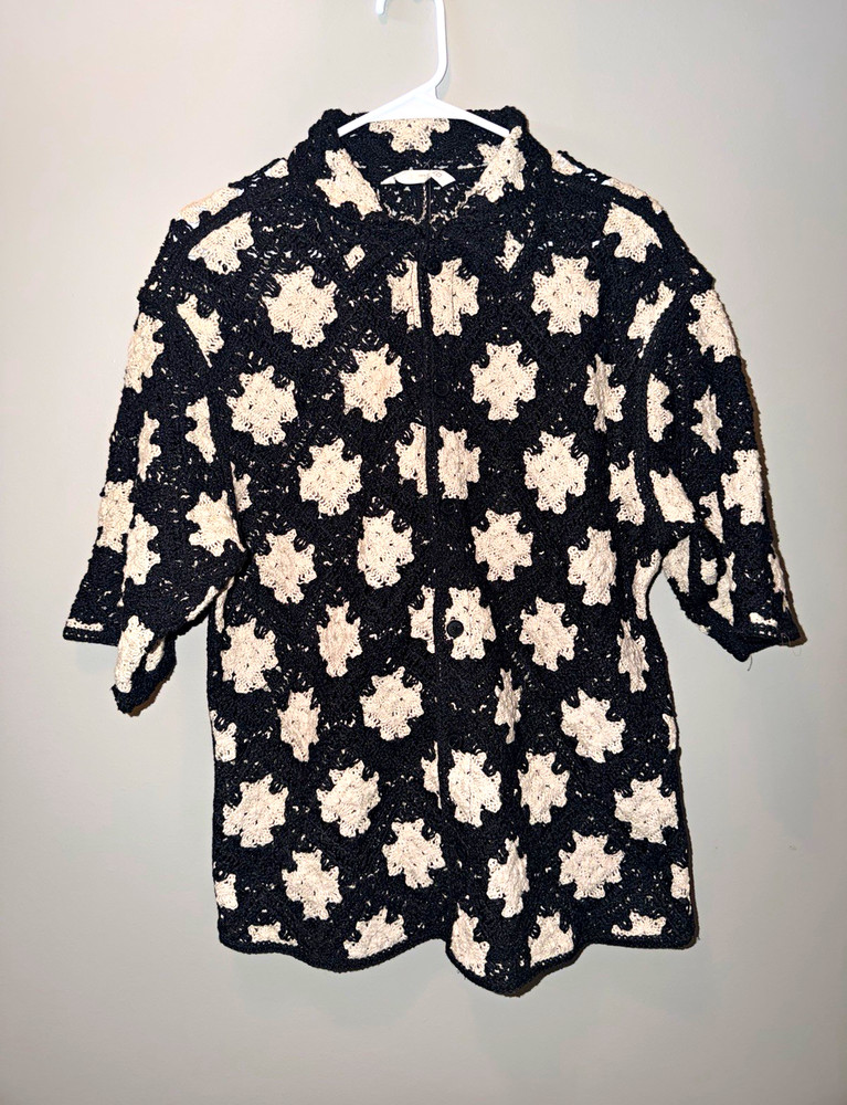 Zara Men’s Medium Crochet Button Down