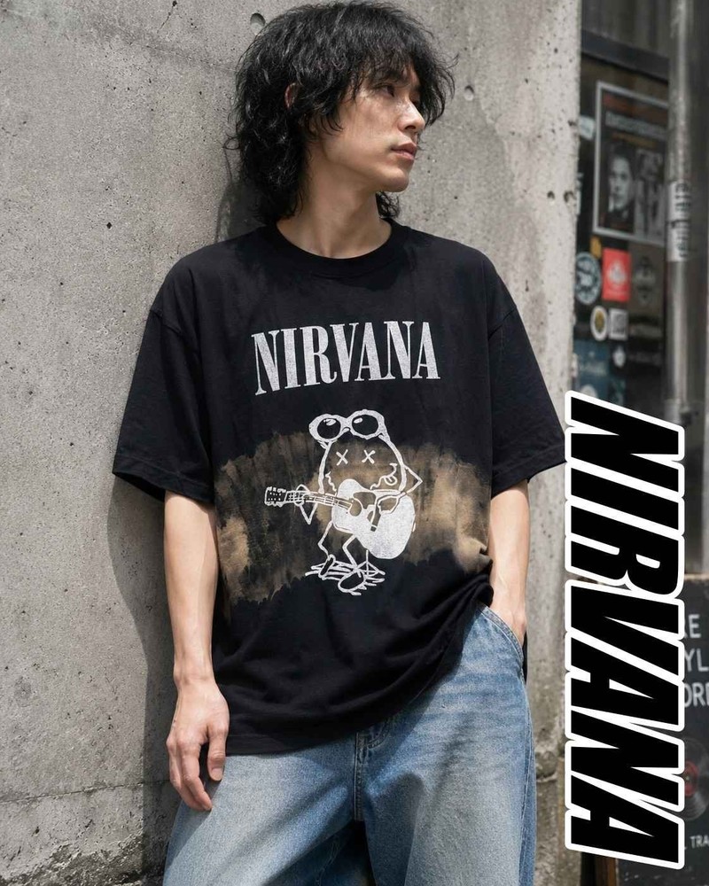 Nirvana Smiley Guitar Graphic Bleach Wash T-Shirt XL Black Oversized New