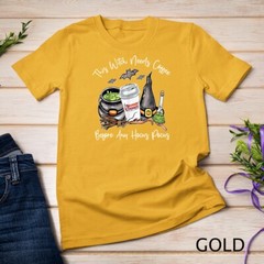 This Witch Needs Coffee Before Any Hocus Pocus Halloween Unisex T-shirt