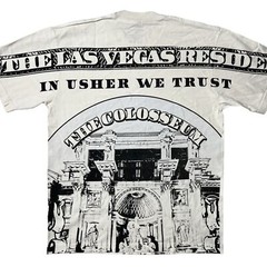 NWOT Usher AOP Usher Bucks The Colosseum Graphic T-Shirt Men’s XL