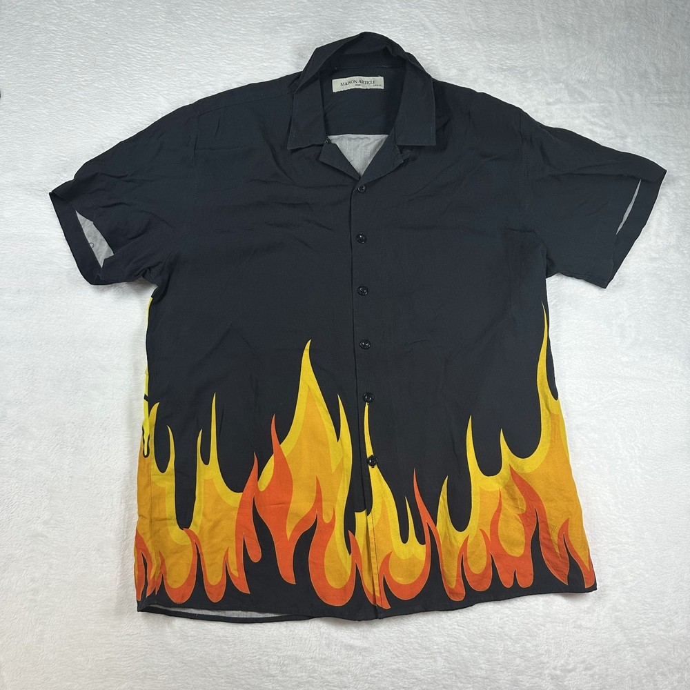 Maison Article Button Up Short Sleeve Shirt Mens Black Flame Print Beach – Large