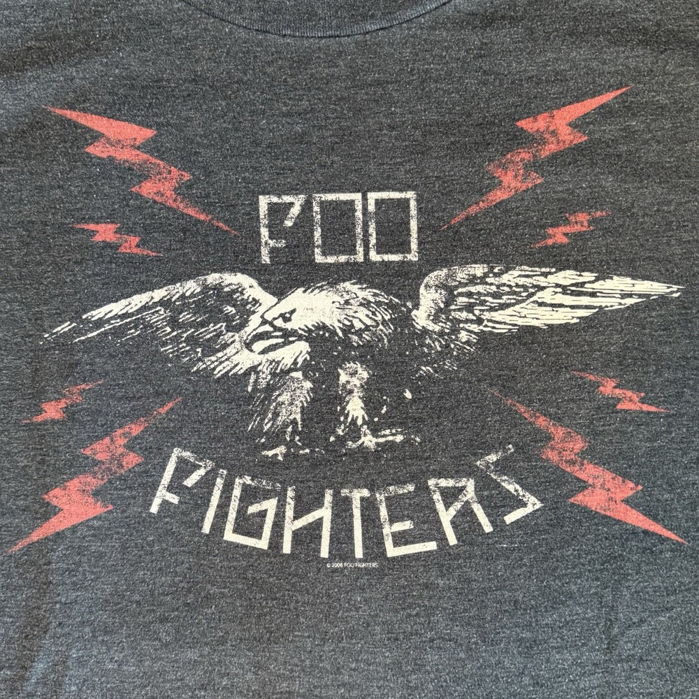 FOO FIGHTERS Thunder Eagle Licensed Alt Rock T-Shirt 2008. MEDIUM Preowned NV