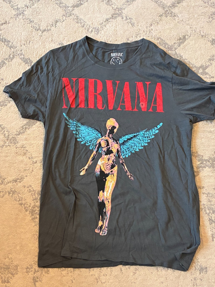 NWOT Men’s Medium MD AUTHENTIC Nirvana Live ’93 In Utero Tour Gray T Shirt Retro