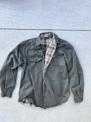 NorthCrest Men’s Green Solid Woven Cotton Button-Up, Pockets, M 38-40