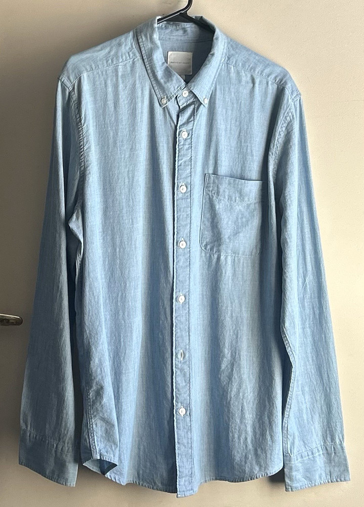 American Eagle light BLUE Button Down front LONG SLEEVE Shirt Size L/G/G.